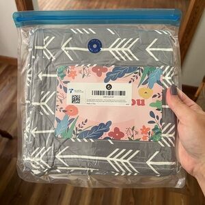 NEW Arrows Gray Baby Toddler Carseat Cover